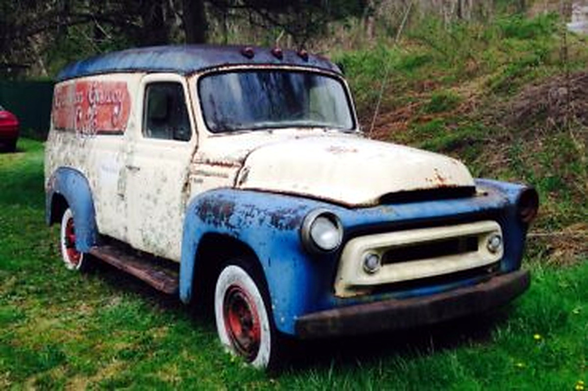Vintage vehicle